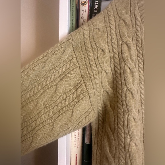 Garnet Hill Cashmere Cable Knit Cardigan.  Size XS - Picture 4 of 9